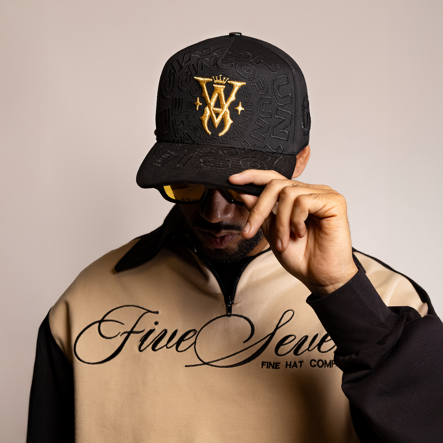 Va Gold Black