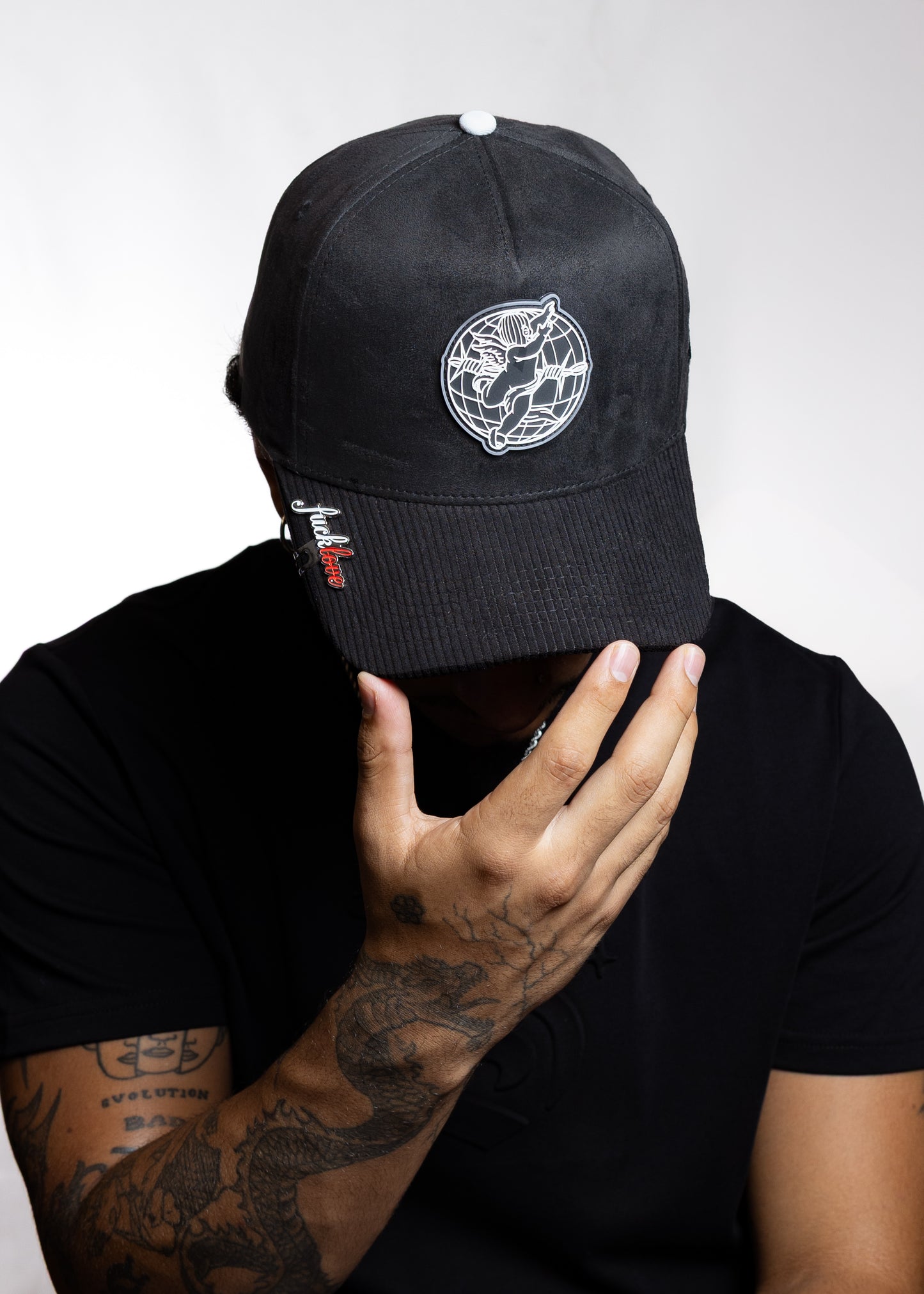 Gorra Fake Love Angel World Black