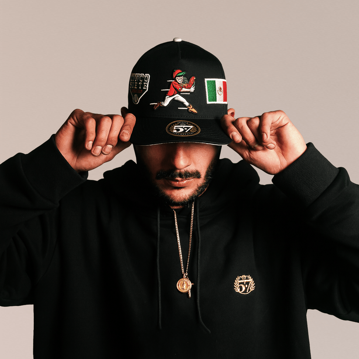 Las Grandes Ligas Negro - Cincopunto7